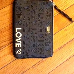 Victoria Secret LOVE bag New /Unused